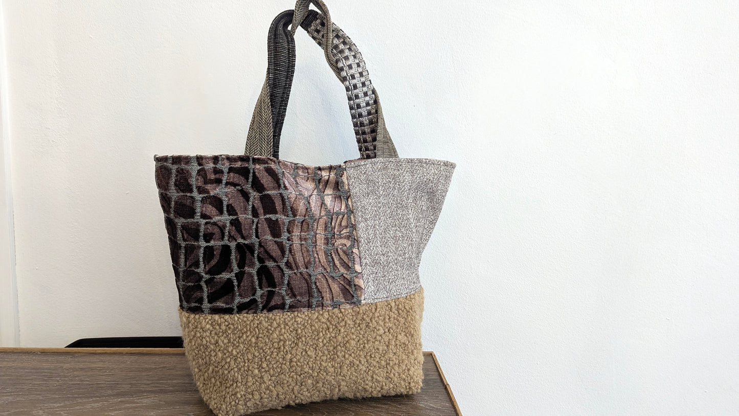 Upcycle textiles Tote bag