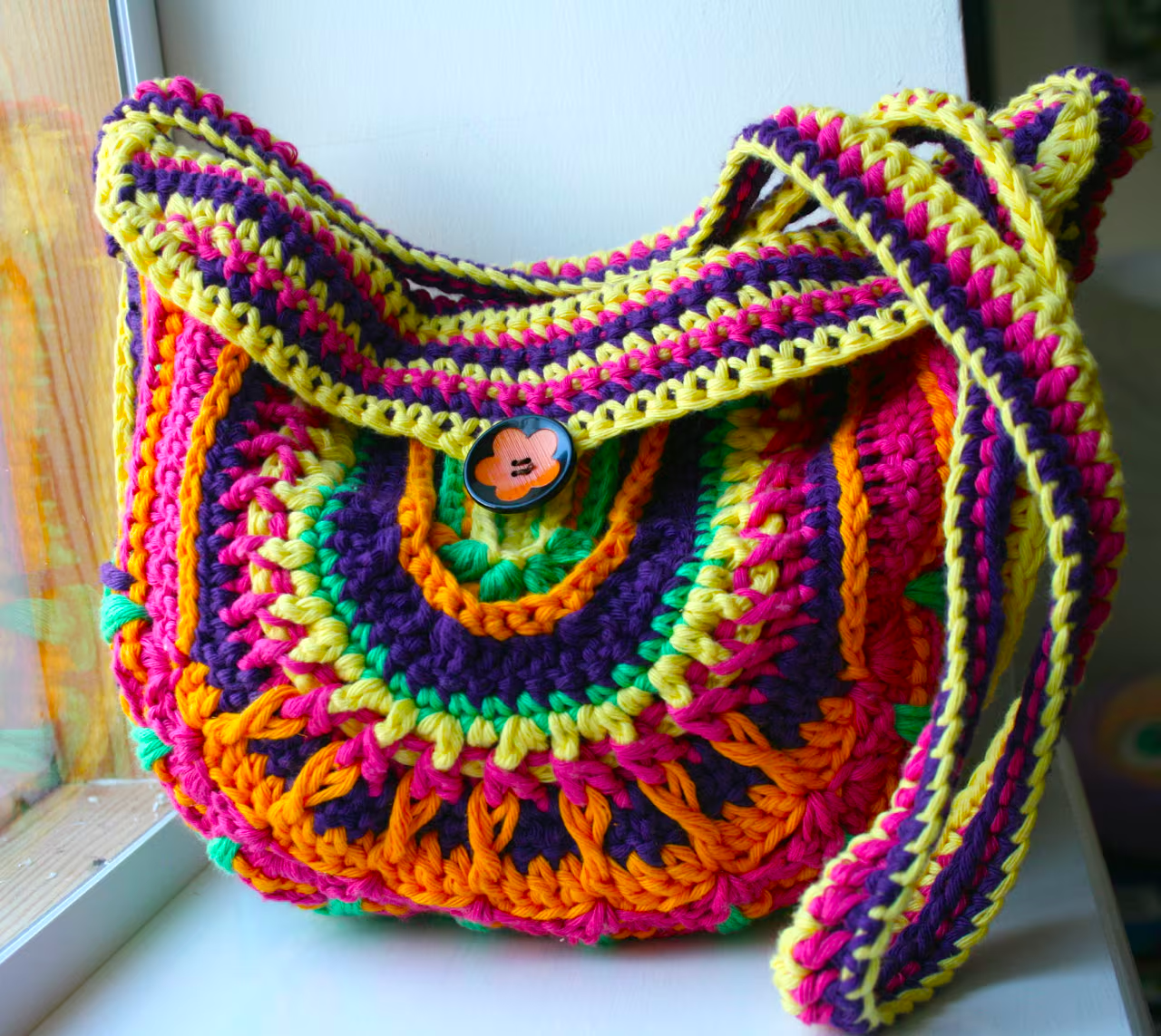 Summer mandala crochet bag pattern