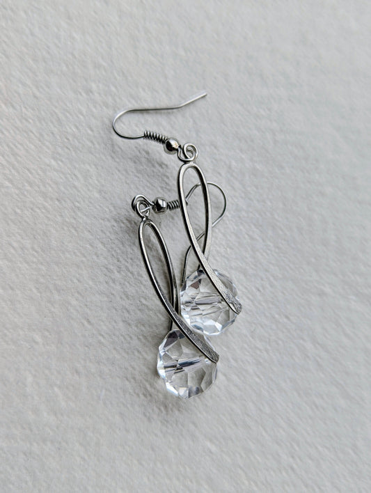 Elegant Clear Faceted Crystal Drop Earrings