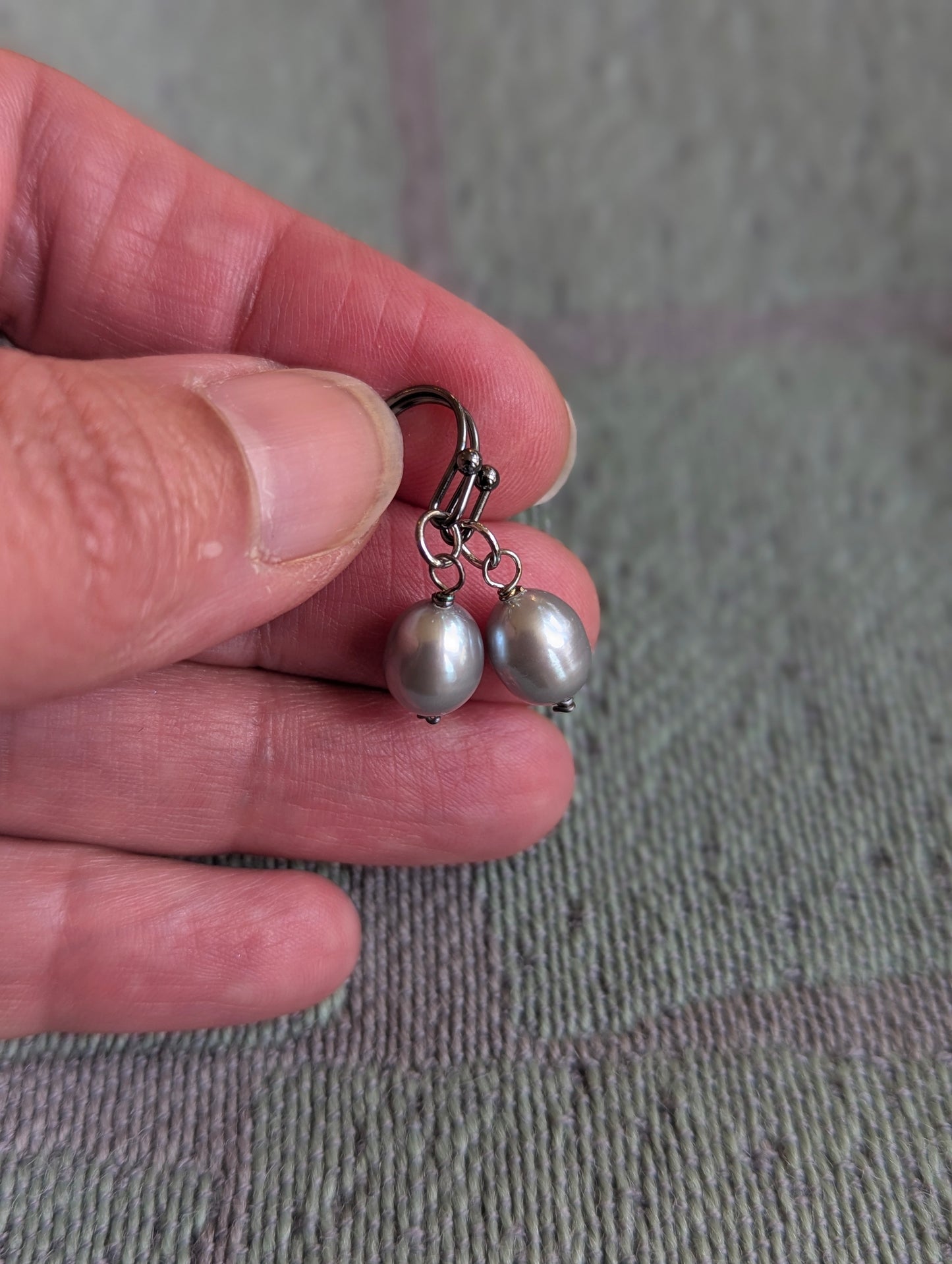 Fresh Water Pearl Earrings