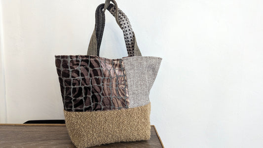 Upcycle textiles Tote bag