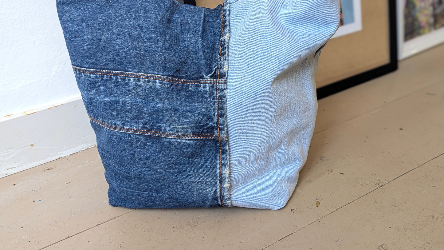 Upcycle textiles and jeans made a lovely tote bag