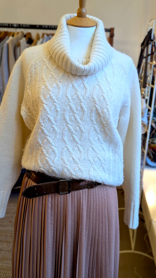 Vintage Pleated skirt