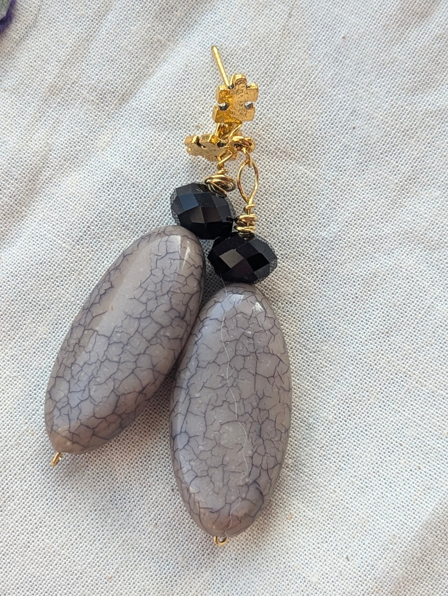 Elegant Grey Cracked Stone Dangle Earrings with Gold Puzzle Studs