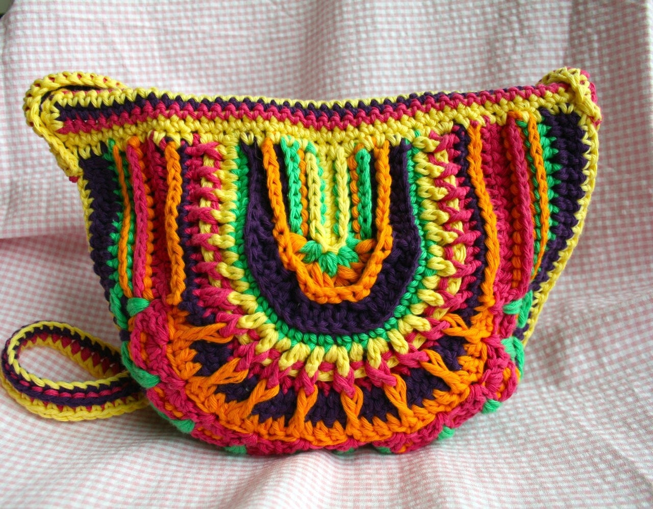 Summer mandala crochet bag pattern